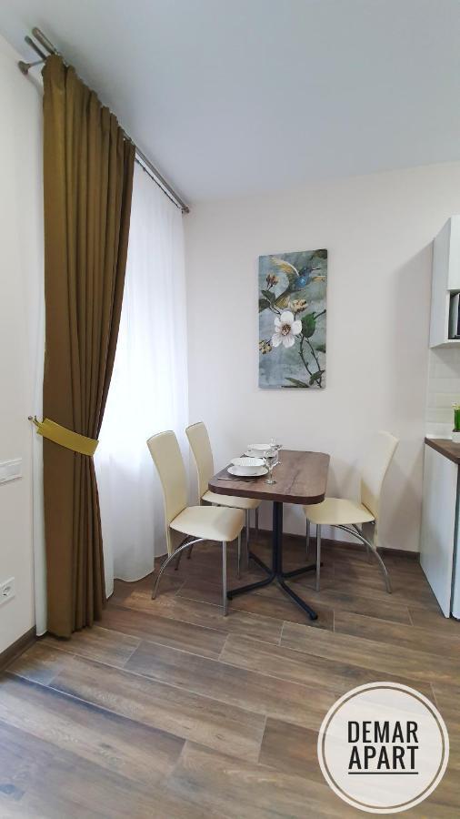Demar Apart Fresh Lviv Bagian luar foto